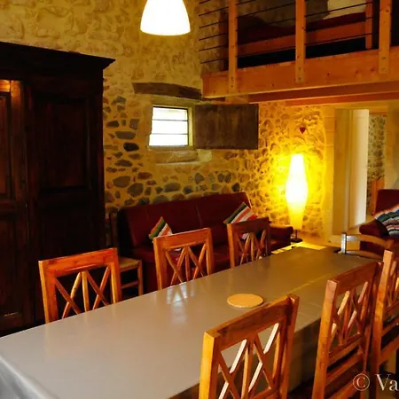 Du Domaine Des Dames * Vallon-Pont-dʼArc