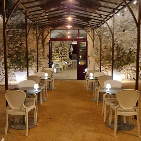 Du Domaine Des Dames *
